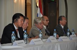 Dr. Hyun Jin Moon, H.E. Cerezo, H.E. La Calle, Mr. Ciaia, Dr. Altamirano, Media Conference Paraguay