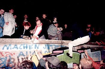 1989 German Peaceful Revolution Sparked by Spiritual Awakening