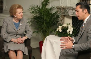 Hyun Jin Moon meeting-former-british-prime-minister-margaret-thatcher