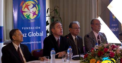 Mr. Thomas Field and representatives of the Global Peace Foundation and Paraguayan Think-Tank IDPPS host a press conference announcing the upcoming symposium.