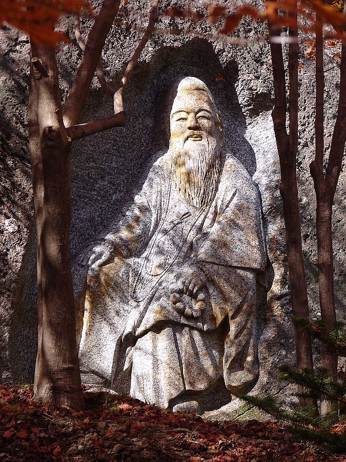 Engraved image of Hwanim, Lord of Heaven, at Samseonggung, a memorial of the founding figures of Korean history. 