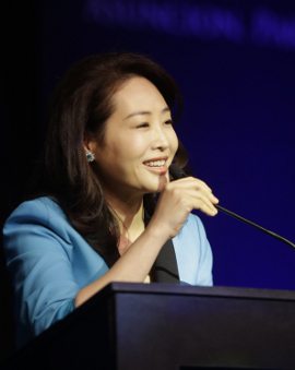 Global Peace Women Chairwoman Dr. Jun Sook Moon addresses 1,000 women leaders at the special women's plenary during the Global Peace Convention 2014. 