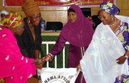 Women leaders from around Kaduna State, both Muslim and Christian, were present at the Christmas gathering. Participants were given a holiday gift, a bag of rice, sponsored by H.E. Hajiya Amina Namadi Sambo, wife of the vice president of Nigeria, and H.E. Hajiya Fatima Ramalan Yero, wife of the Governor of Kaduna State.