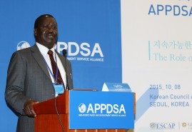 Raila Odinga speeks at the APPDSA forum