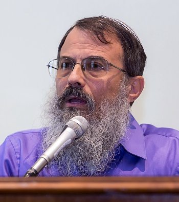 Rabbi Hanan Schlesinger