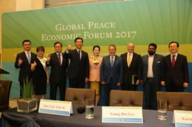 Dr. Hyun Jin Preston Moon with other panelists at Global Peace Economic Forum 2017