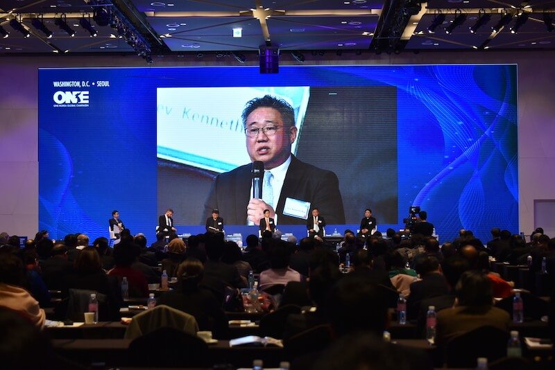 Kenneth Bae speaks on a panel in Seoul, Korea for the 2017 International Forum on One Korea